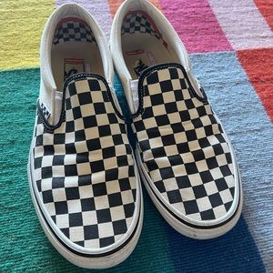 Classic Checkered Vans 🌿 Size 9.5